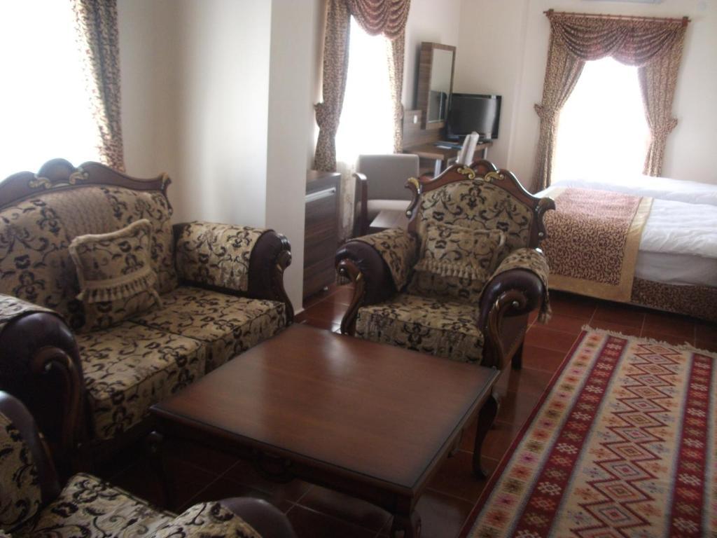 Yay Grand Hotel Mardin Buitenkant foto