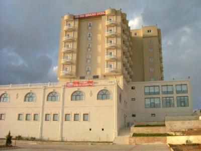 Yay Grand Hotel Mardin Buitenkant foto